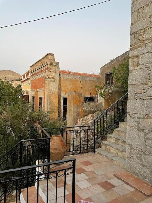 Maison Avec Terrasses Et Vues Sými Buitenkant foto