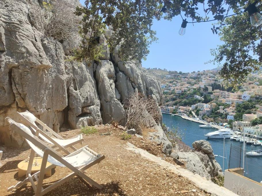 Maison Avec Terrasses Et Vues Sými Buitenkant foto