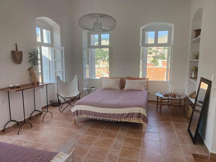 Maison Avec Terrasses Et Vues Sými Buitenkant foto